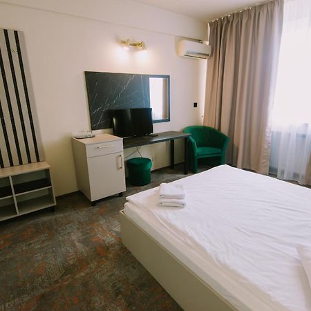 Hotel Victoria Клуж-Напока Екстериор снимка